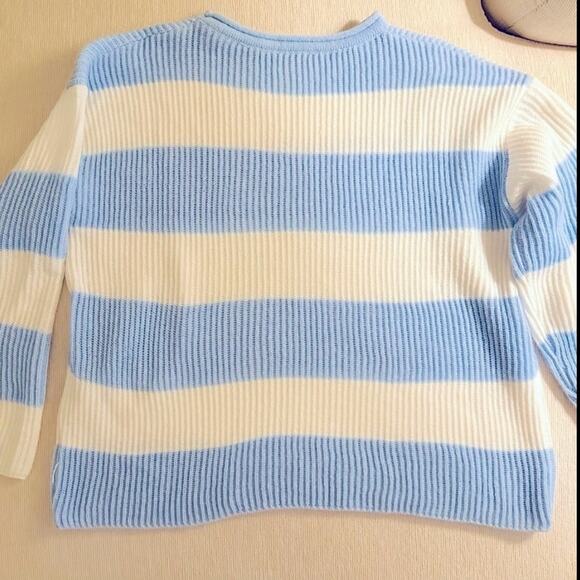 Blue and White Striped Women's Sweater Sz XL NWOT (Unbranded) - Picture 6 of 8